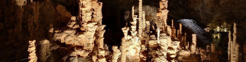 Ardèche - Private Tour Orgnac Cave Grand site de France in Ardèche